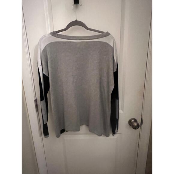PLANET by Lauren G Pima Cotton Modal Sweater Black Gray OS Colorblock Luxury - Picture 2 of 6